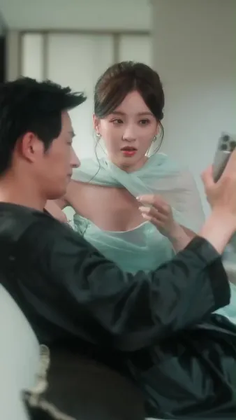 รักเก่าโรยรา รักใหม่ผลิใบ（ฉบับพากย์ ）