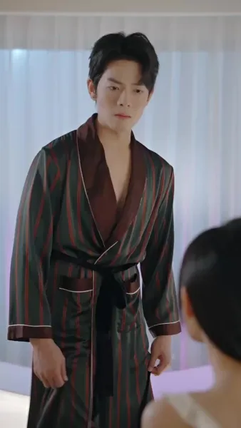 หลงระเริงรัก