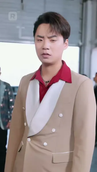 รักแรกพบ