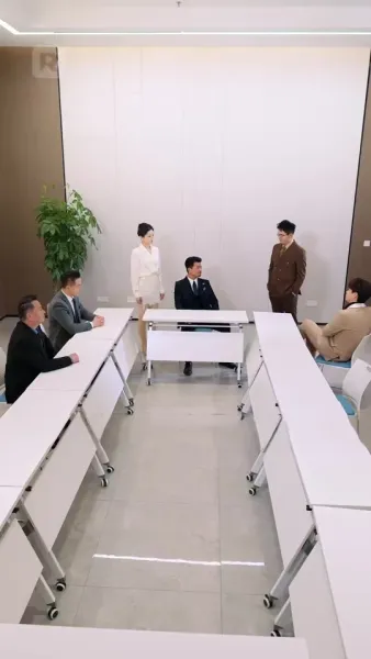 รักแรกพบ