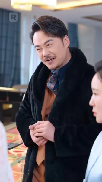 รักแรกพบ