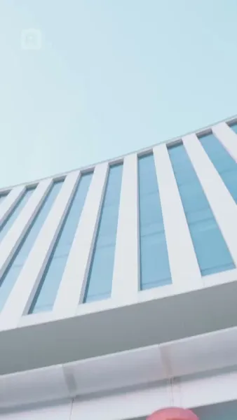 รักแรกพบ