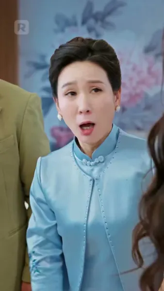 รักแรกพบ