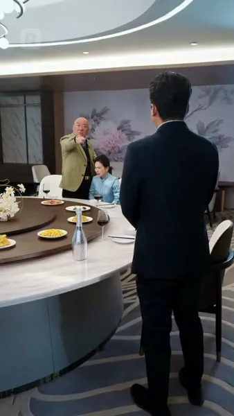 รักแรกพบ