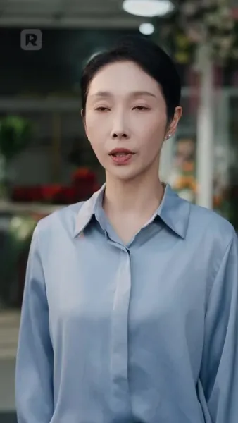 สามสิบปีของภรรยา จบลงที่วันวิวาห์ปลอม