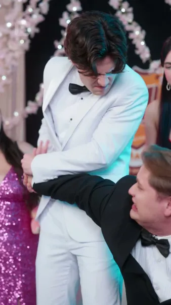 จากเหยื่อสู่ราชินี