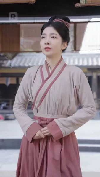 ท่านนายพล ท่านหาภรรยาผิดคนแล้ว