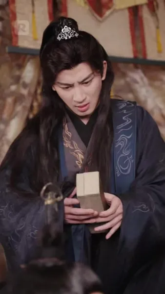 ท่านนายพล ท่านหาภรรยาผิดคนแล้ว