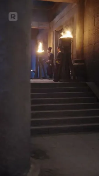 ท่านนายพล ท่านหาภรรยาผิดคนแล้ว