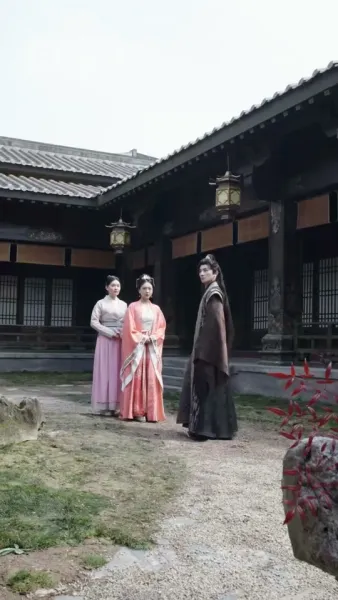 ท่านนายพล ท่านหาภรรยาผิดคนแล้ว