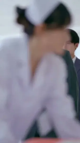 เมื่อความรักเบ่งบานช้า