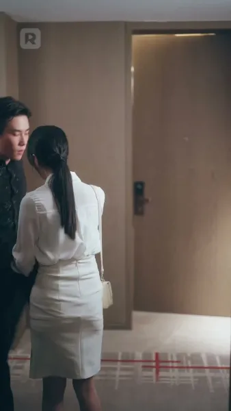 ถลำรักในโลกของเธอ