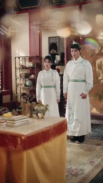 เมื่อระบบทรยศ เจ้าหญิงรุมล้อม