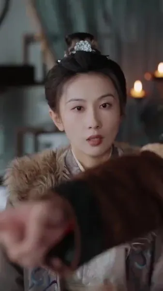 เมื่อระบบทรยศ เจ้าหญิงรุมล้อม