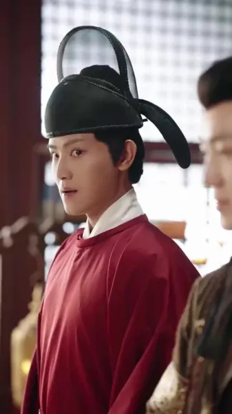 เมื่อระบบทรยศ เจ้าหญิงรุมล้อม