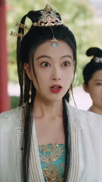 เมื่อระบบทรยศ เจ้าหญิงรุมล้อม