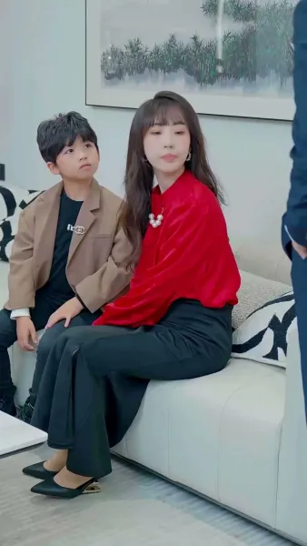 เบบี๋สื่อรัก