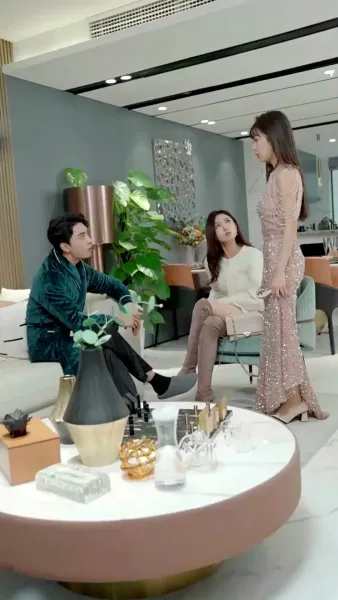 เบบี๋สื่อรัก