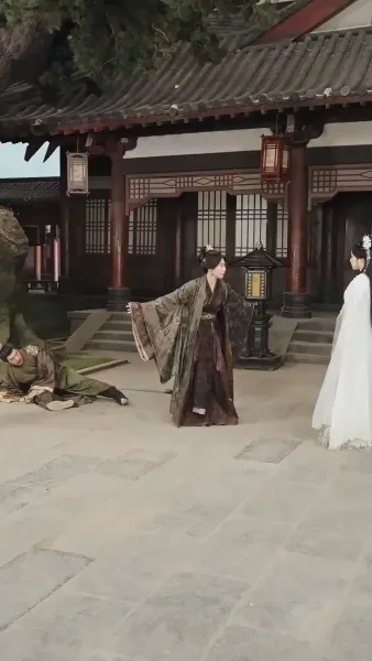 นางพญาท้าสวรรค์