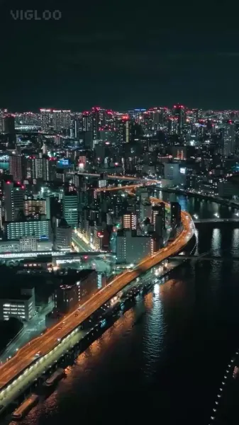 ใครคือ X ผู้โหดร้าย