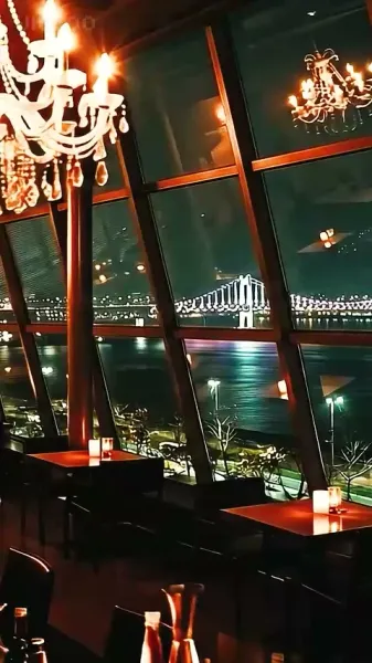 ใครคือ X ผู้โหดร้าย