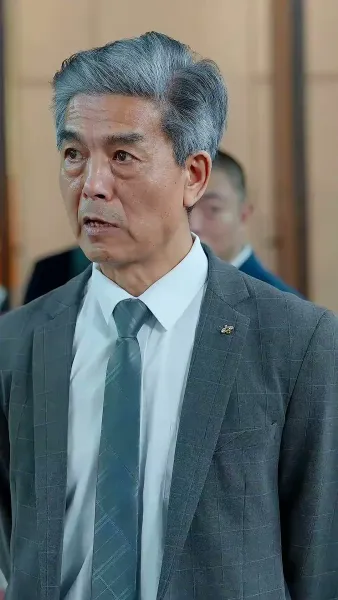 ทายาทเศรษฐีคืนบัลลังก์(พากย์ไทย) 