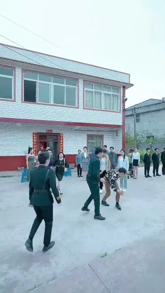 ทายาทเศรษฐีคืนบัลลังก์(พากย์ไทย) 