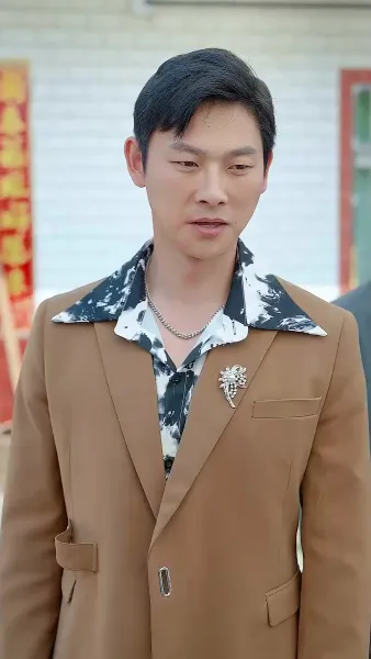 ทายาทเศรษฐีคืนบัลลังก์(พากย์ไทย) 