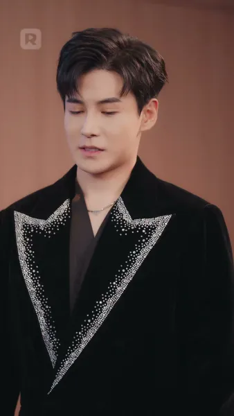 หวนคืนสู่วันคืนอันรุ่งโรจน์ดุจดวงดาว