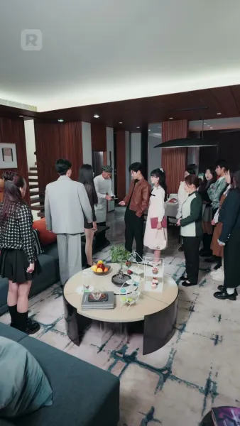 หวนคืนสู่วันคืนอันรุ่งโรจน์ดุจดวงดาว