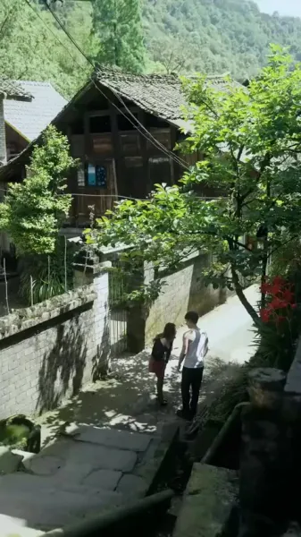 หมอเฮงกับสะใภ้สวย