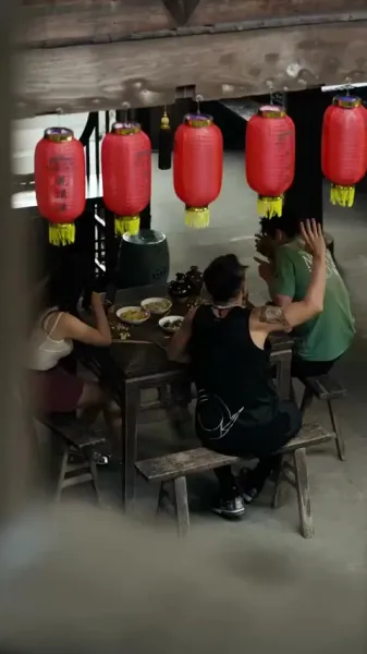 หมอเฮงกับสะใภ้สวย