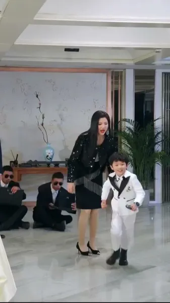  เบบี้ตัวจิ๋วช่วยเต็มที่ พ่อจะหนีไปไหน!