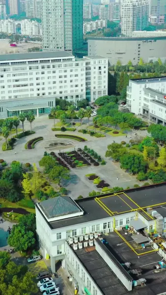 (พากย์) ชนครั้งเดียว ชีวิตเปลี่ยนหมด