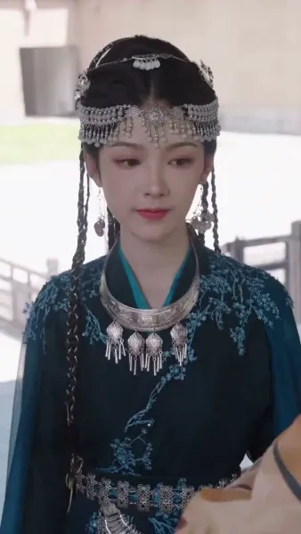 (พากย์เสียง)บัลลังก์หงส์