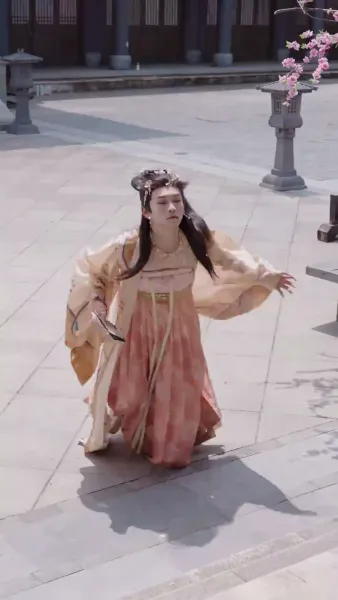 (พากย์เสียง)บัลลังก์หงส์