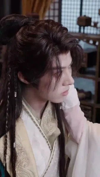 (พากย์เสียง)บัลลังก์หงส์