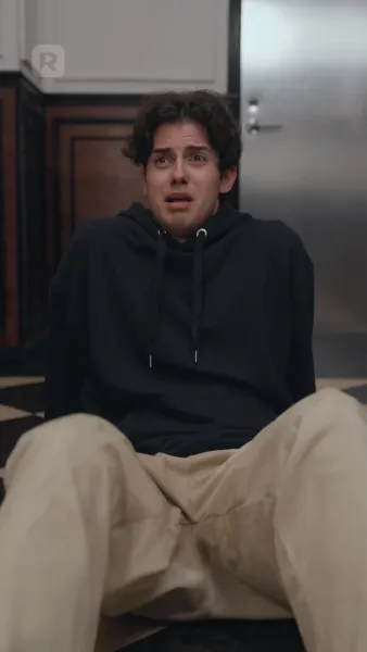 รักร้อนแรง: ความรักของมาเฟียมืด