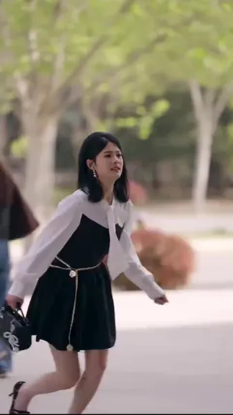 เลขาตัวป่วน กวนใจประธานสุดหล่อ