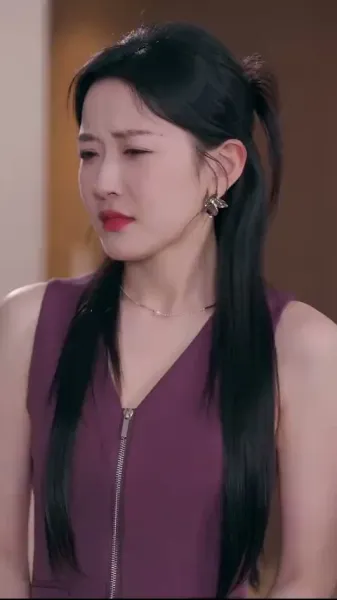 เลขาตัวป่วน กวนใจประธานสุดหล่อ