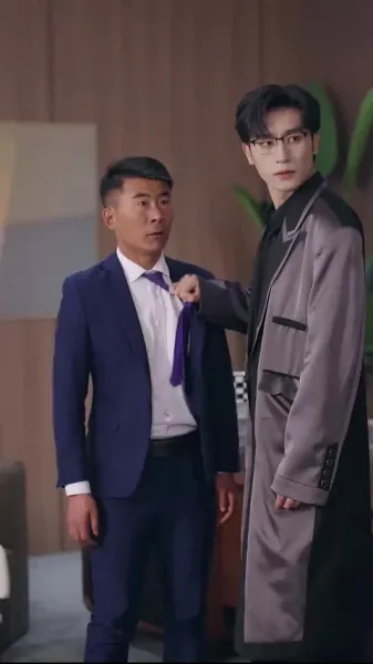 เลขาตัวป่วน กวนใจประธานสุดหล่อ