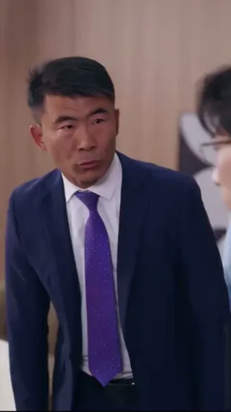 เลขาตัวป่วน กวนใจประธานสุดหล่อ