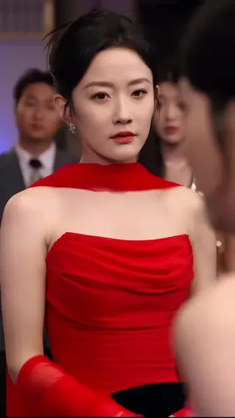 เลขาตัวป่วน กวนใจประธานสุดหล่อ