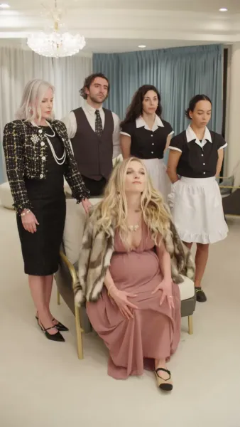 รักต่างชนชั้น จากบ้านนาไปสู่เศรษฐี