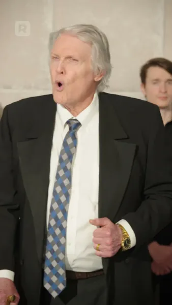 รักต่างชนชั้น จากบ้านนาไปสู่เศรษฐี