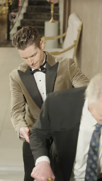 รักต่างชนชั้น จากบ้านนาไปสู่เศรษฐี