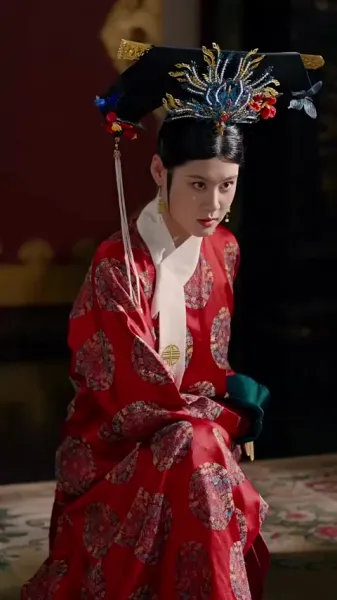 ราชินีปลอม