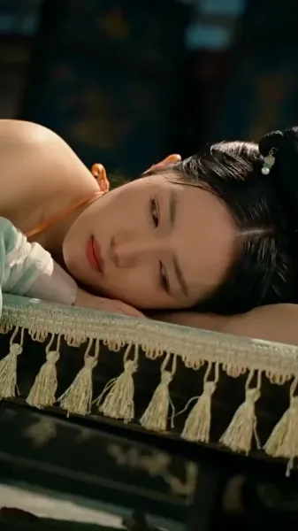 ราชินีปลอม