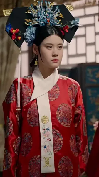 ราชินีปลอม