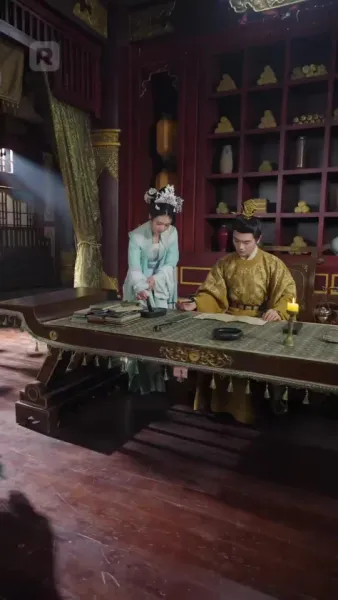 ฝ่าบาท นางไม่เคยหักหลังพระองค์เลย